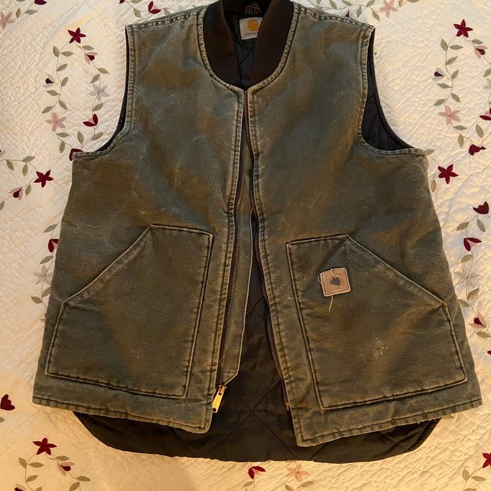 Carhartt vest